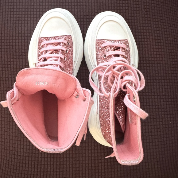 Alexander McQueen Tread Slick Sneaker Barbie Pink Metallic Glitter  37 6.5 - Picture 14 of 15